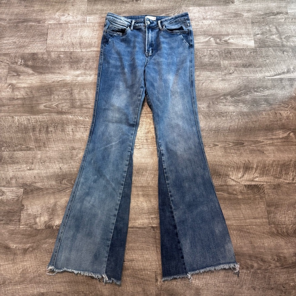 Altar'd State Love Flare 2-Tone Jeans Frayed Hem Womens Sz. 29